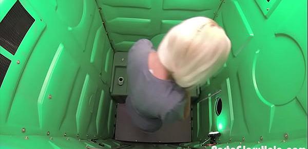  Porta Gloryhole Blonde milf swallowing strangers cum